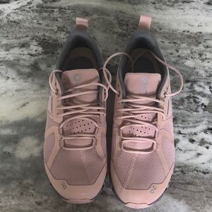 OnRunning Cloud Waterproof